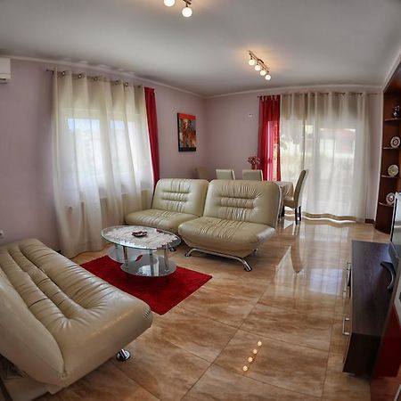 Apartments Sablic Пула Екстериор снимка