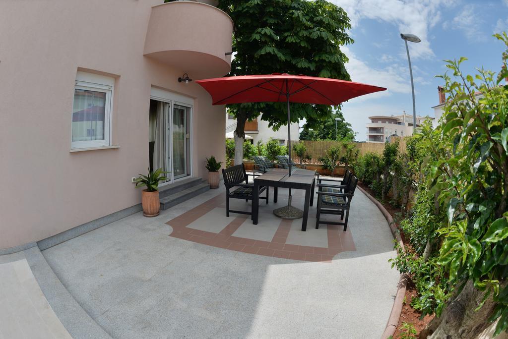 Apartments Sablic Пула Екстериор снимка