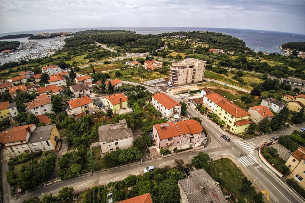 Apartments Sablic Пула Екстериор снимка